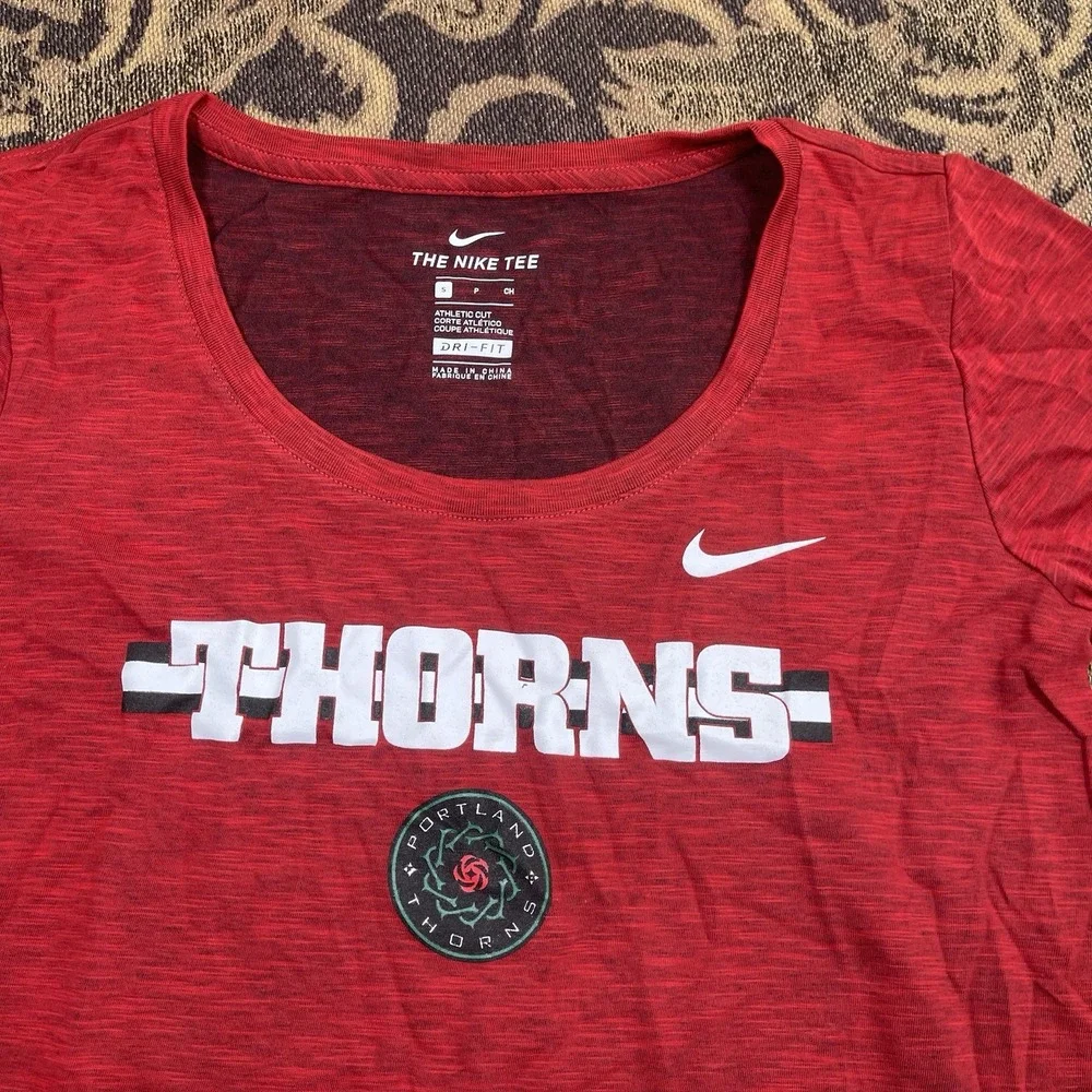 NIKE Women's Dri-Fit Portland Thorns Soccer Red Scoop Top Shirt Size Small New